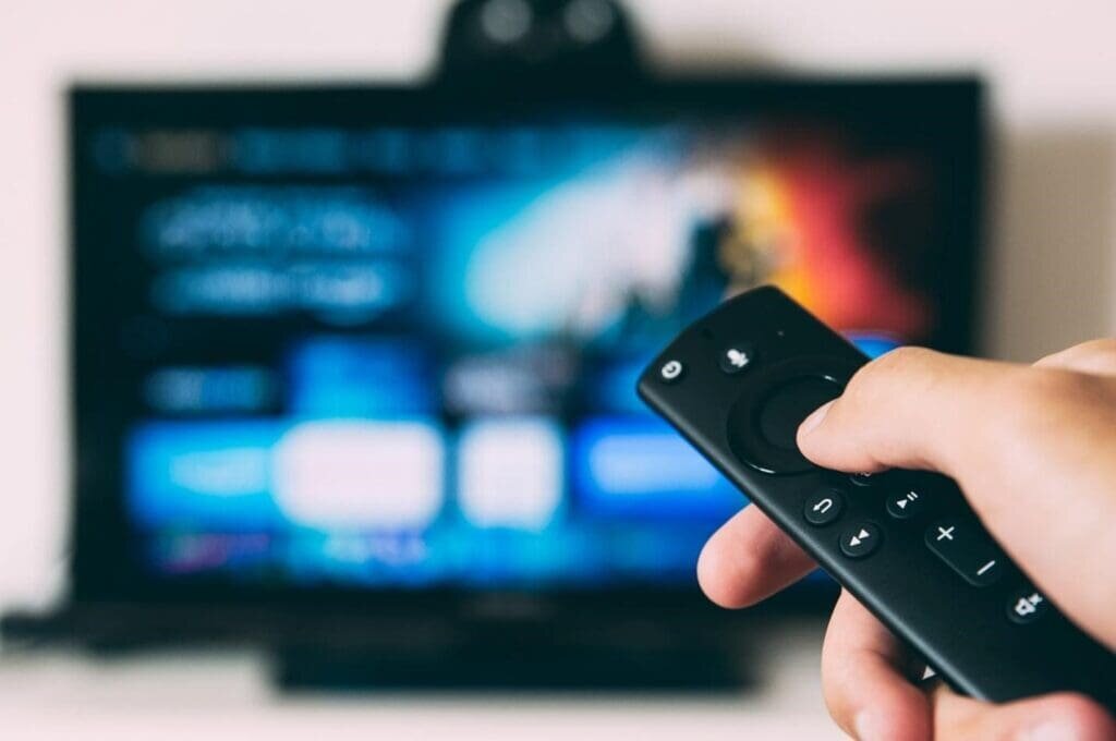 nonton tv